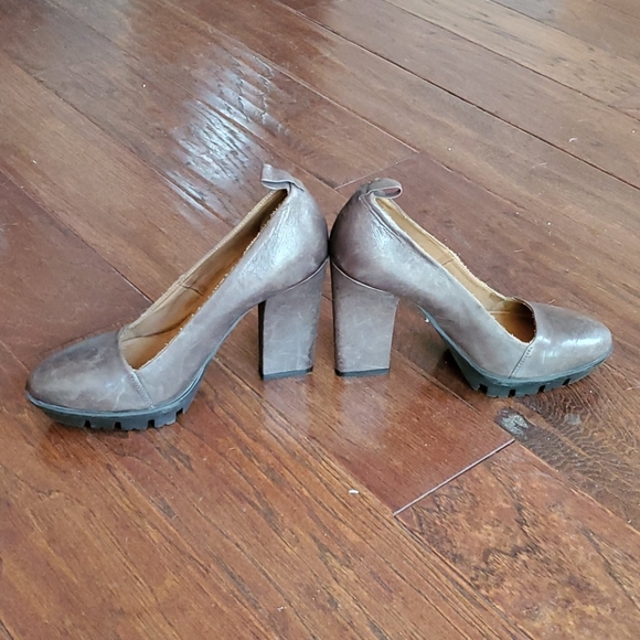 NWT Alberto Fermani Heels Shoe - Picture 3 of 6